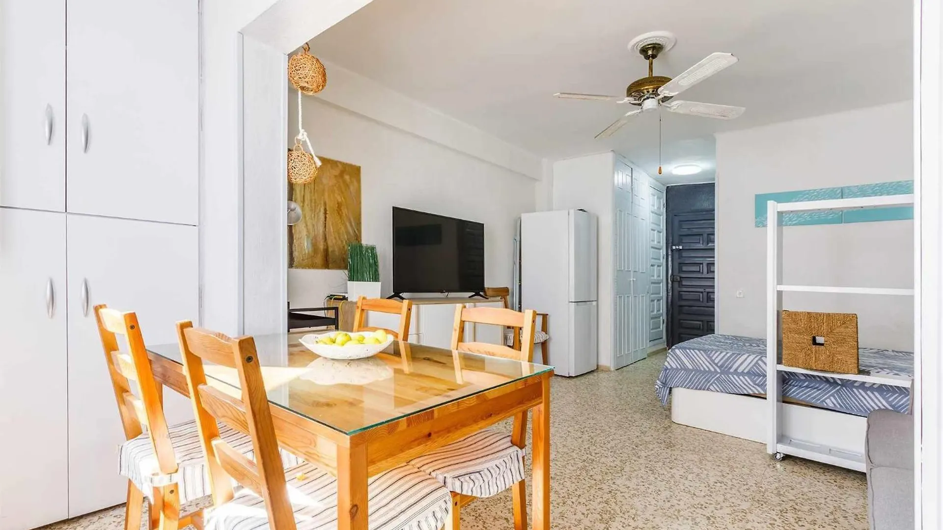 Apartment A&N Bambu Estudio, Torre Del Mar Spain